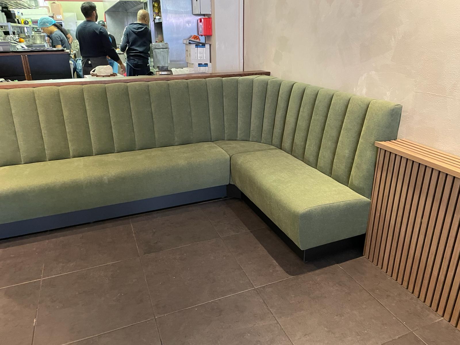 Horecabank LB-01 – L-vormige Maatwerk Horecabank