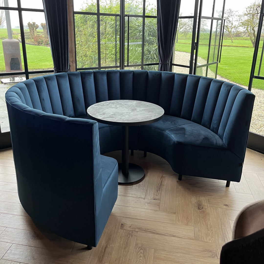 Horecabank Rond RB-12 – gelijke verticale panelen